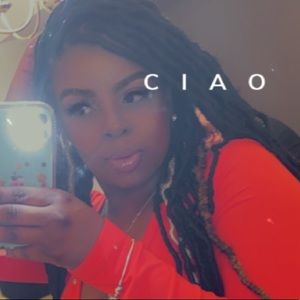 Meet your Posher, Cecilia